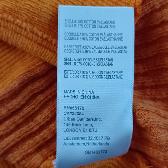 Urban Outfitters Womens Crop Top Long Sleeves Lightweight Sz SP Orange - Picture 8 of 8